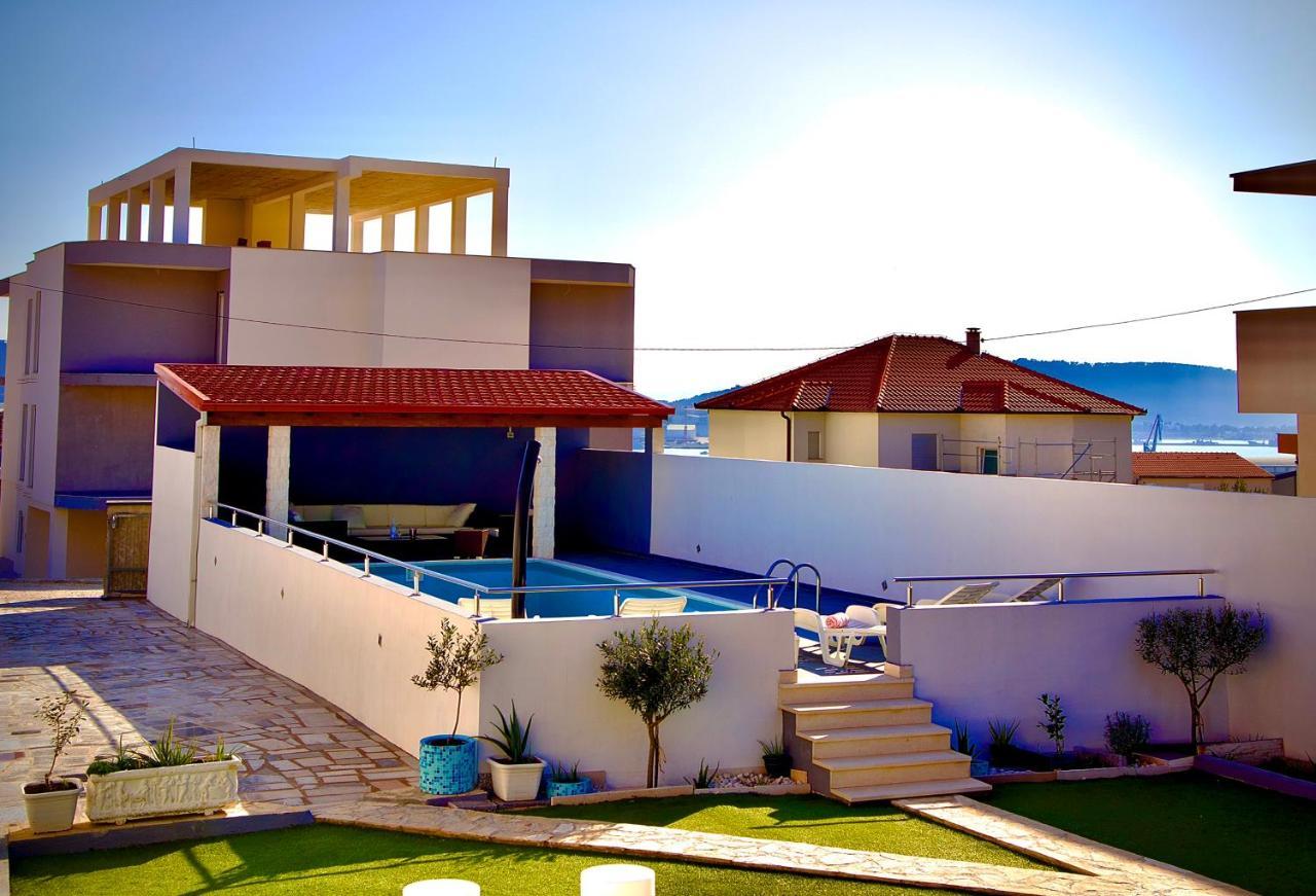 Villa Ana Kaštel Sućurac Exterior foto